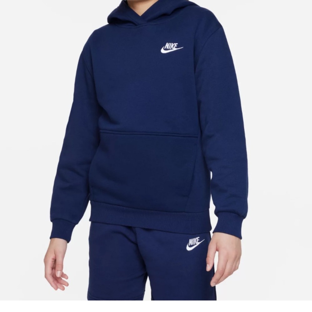Nike Sportswear Club Fleece
Big Kids' Pullover Hoodie XL